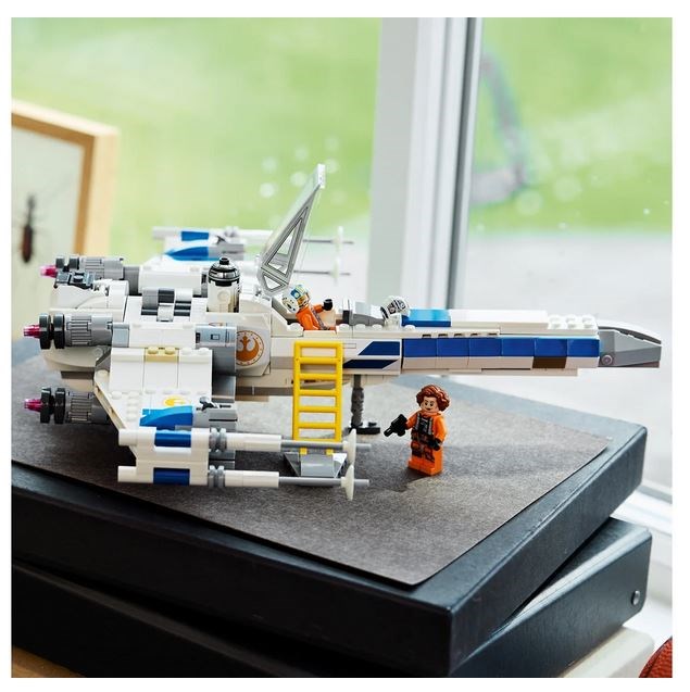 75460 STAR WARS Myśliwiec X-Wing Nowej Republiki