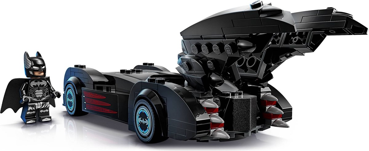 76333 CD Batmobil™ z filmu Batman i Robin™
