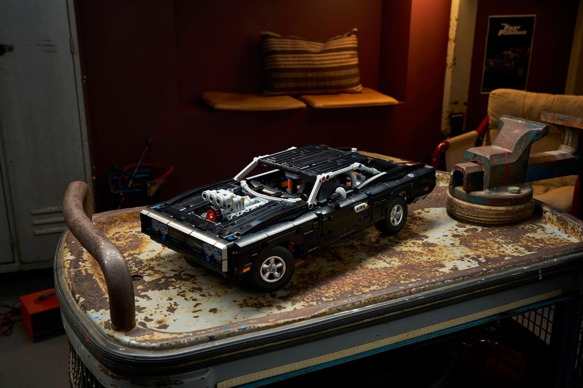 42231 Technic Dodge Charger R/T Fast and Furious